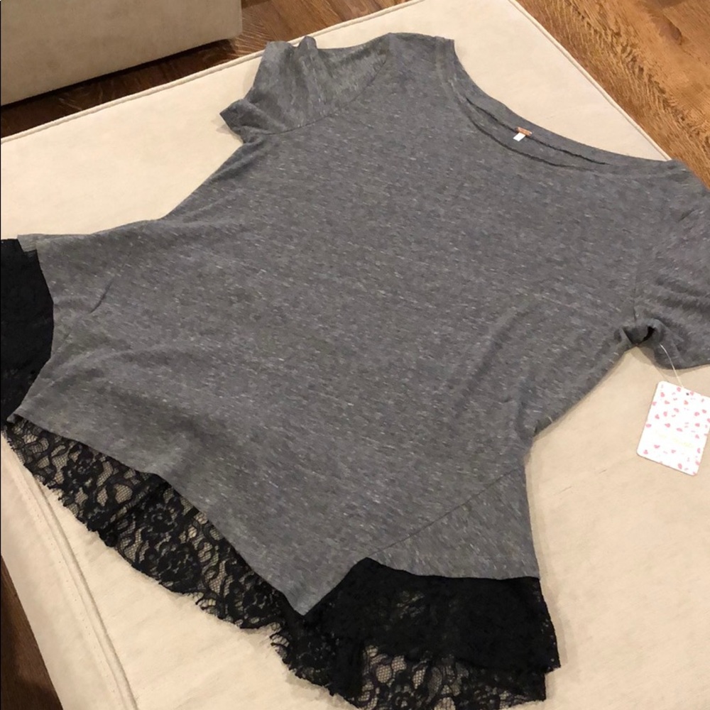 Free People Gray T-shirt with lace hem